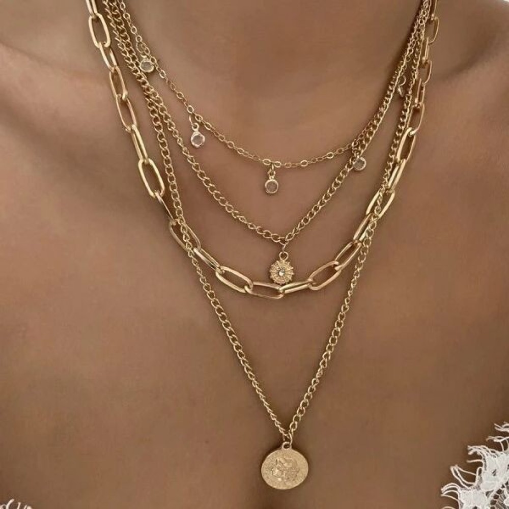 Bohemian Style Portrait Pendan - Layered Pendant Necklace Aesthetic ulasan dan harga