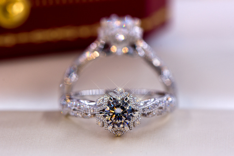 Hollow Flower Star S925 Sterli - Moissanite Engagement Ring 1 Carat ulasan dan harga