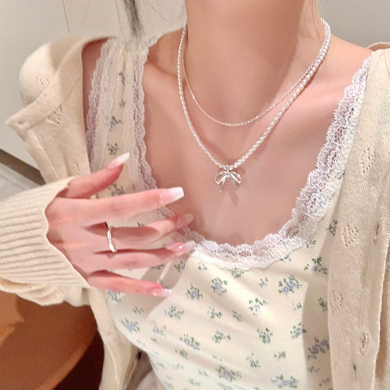 Fashion Vintage Bowknot Pendan - Layered Pendant Necklace Aesthetic ulasan dan harga