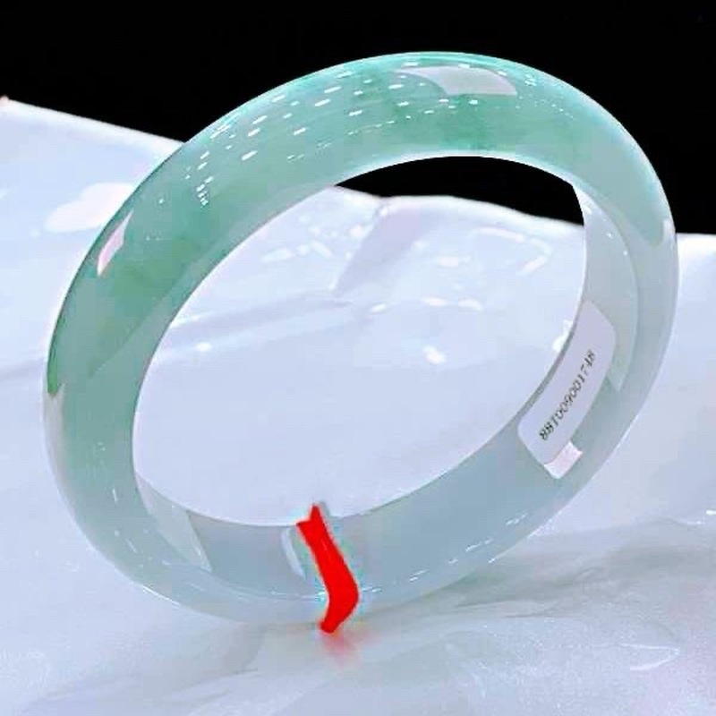 Myanmar , Natural Ice Jadeite  - Bracelets ulasan dan harga