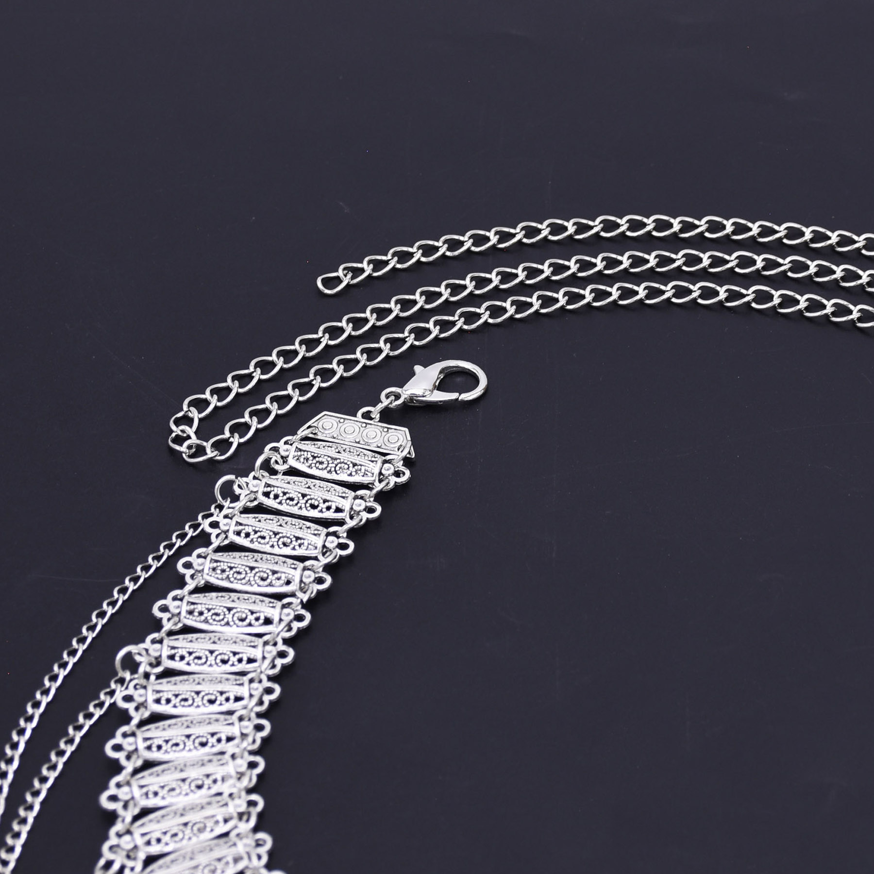 Niche Retro Design Silver Carv - Body Jewelry ulasan dan harga
