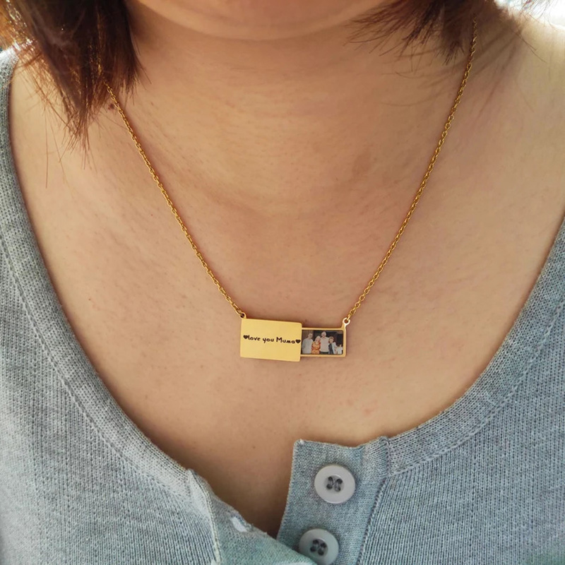 Personalized Stainless Steel P - Heart Locket Necklace Photo ulasan dan harga