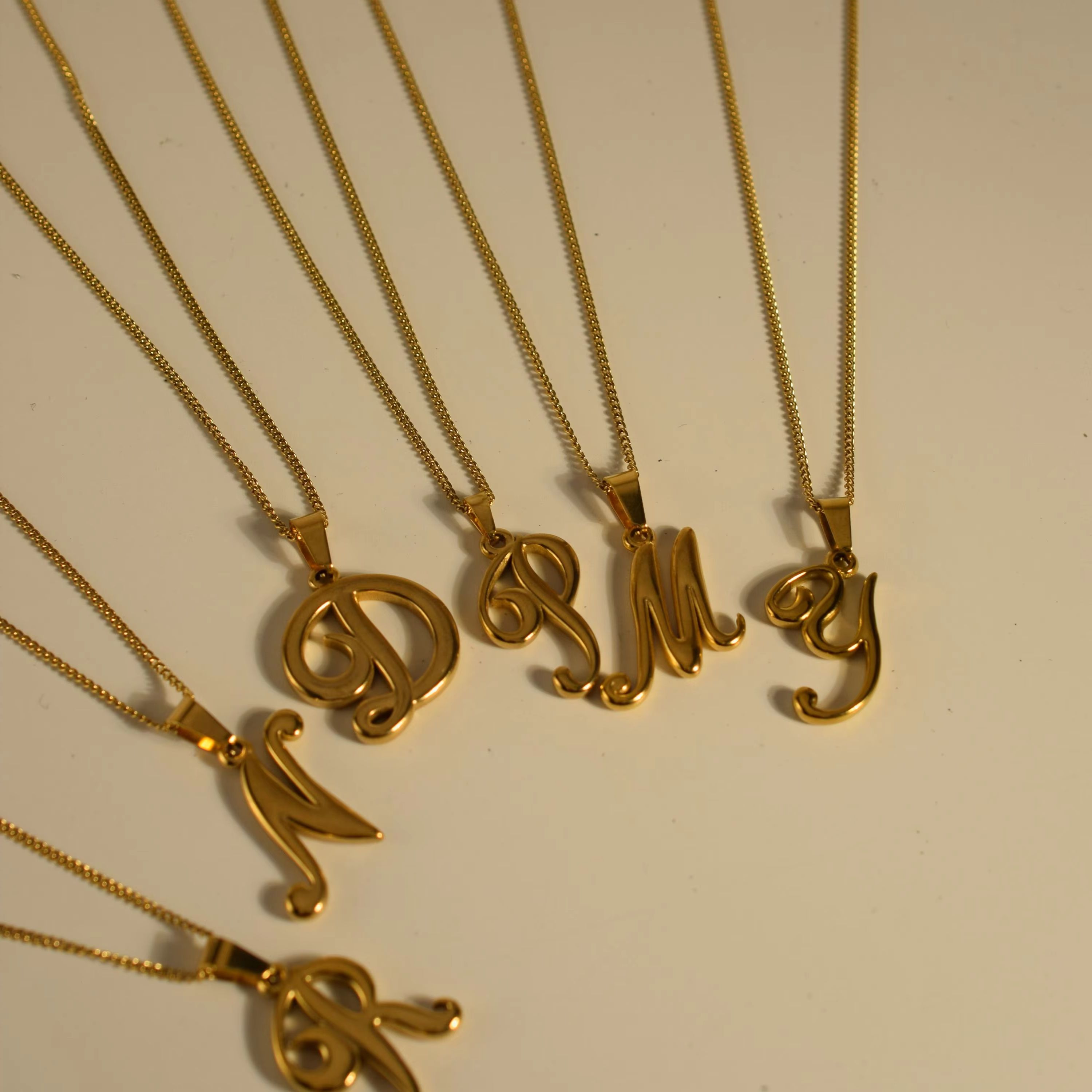18k Gold Stainless Steel Vinta - Initial Letter Necklace 18K Gold ulasan dan harga